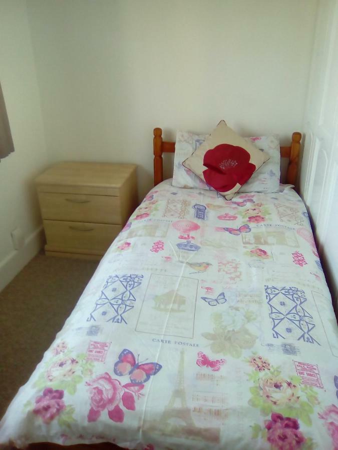 בורנמות' Spring Lodge מראה חיצוני תמונה